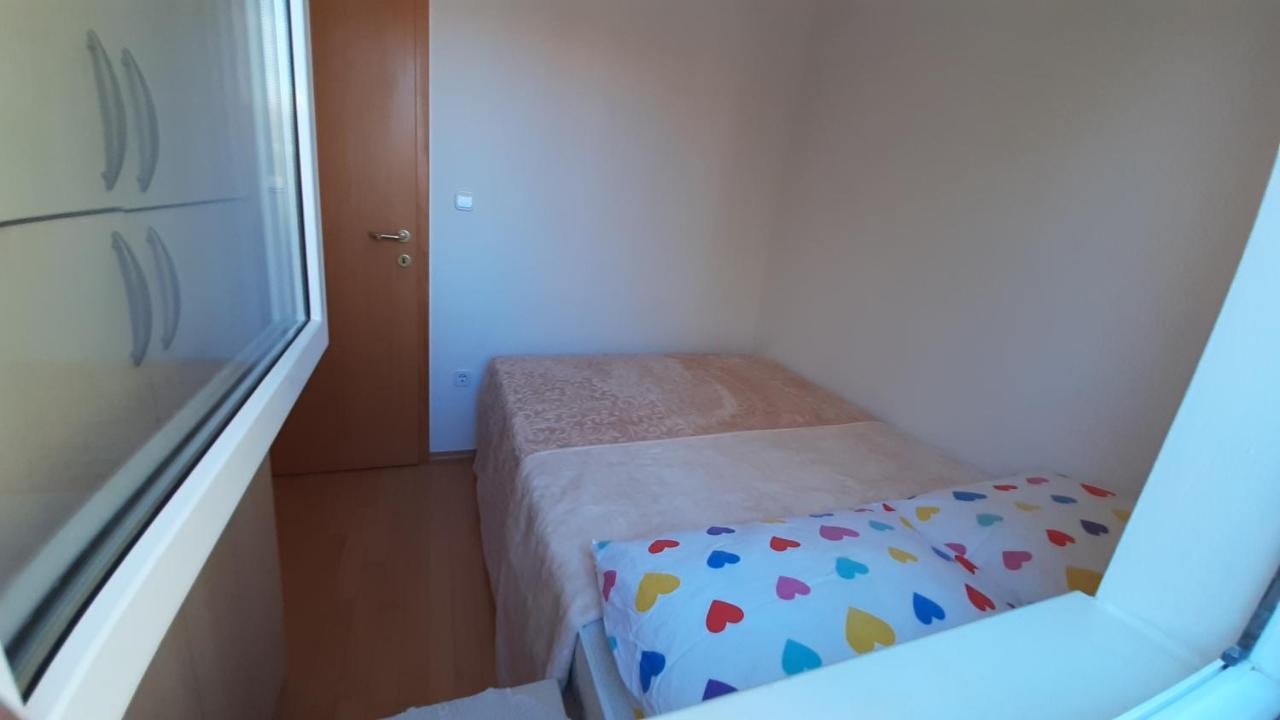Apartments Puky Dreams Novalja Luaran gambar