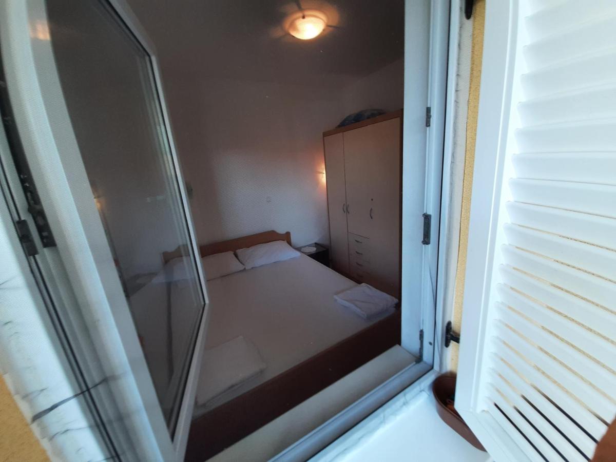 Apartments Puky Dreams Novalja Luaran gambar