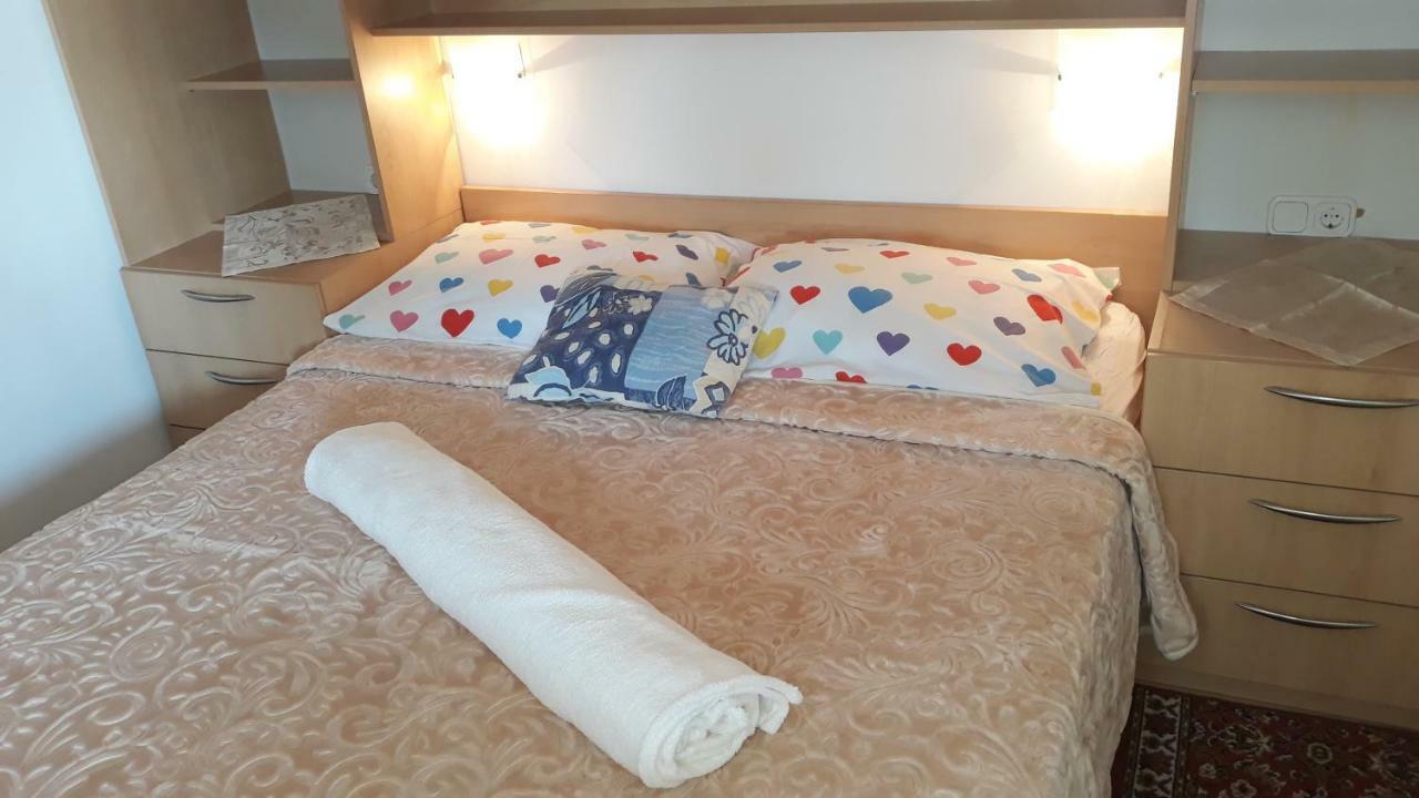 Apartments Puky Dreams Novalja Luaran gambar