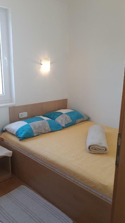 Apartments Puky Dreams Novalja Luaran gambar