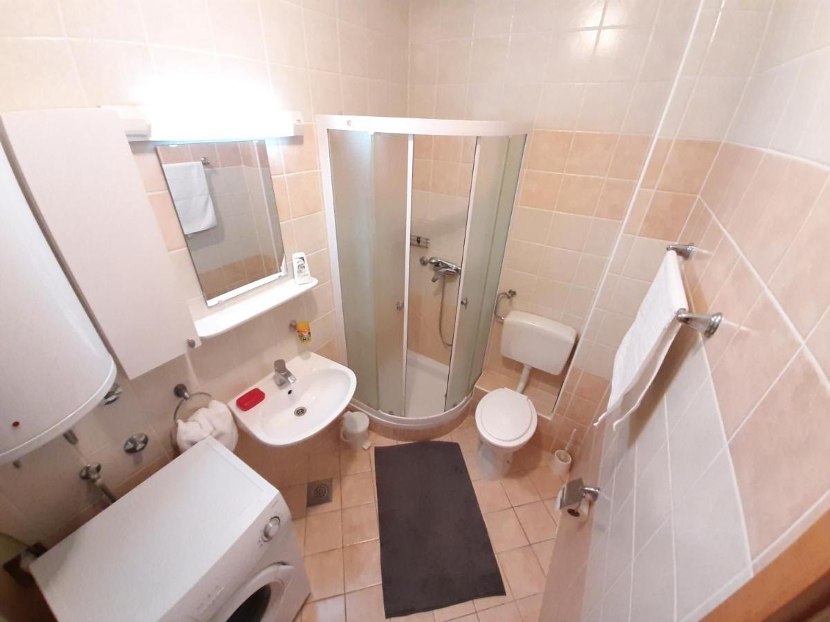 Apartments Puky Dreams Novalja Luaran gambar
